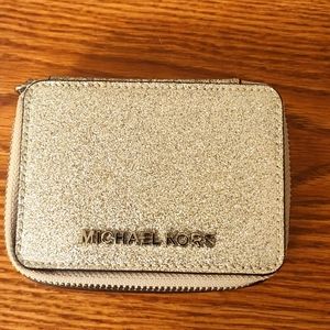Michael kors pill box/small box